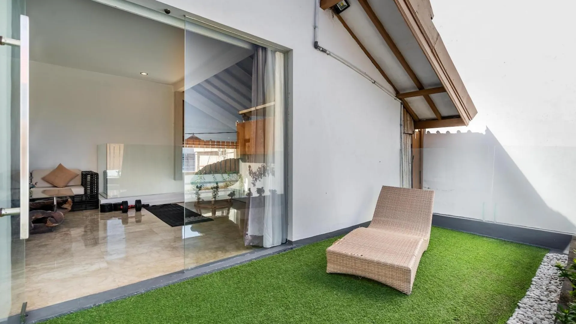 Master Suite In Pool Villa -Ideal For Entertaining Seminyak Habitación en casa particular