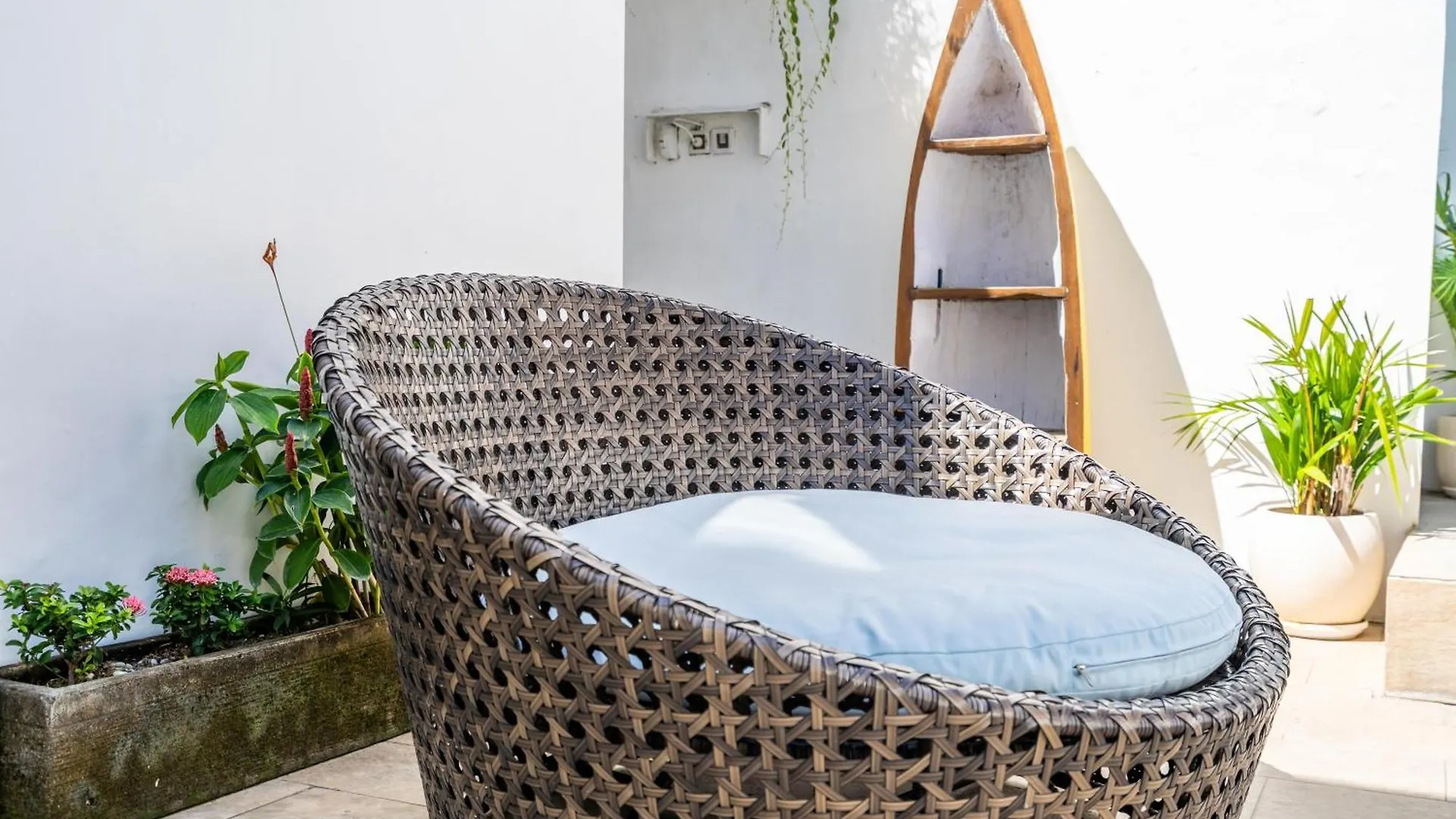 Master Suite In Pool Villa -Ideal For Entertaining Seminyak Indonesia
