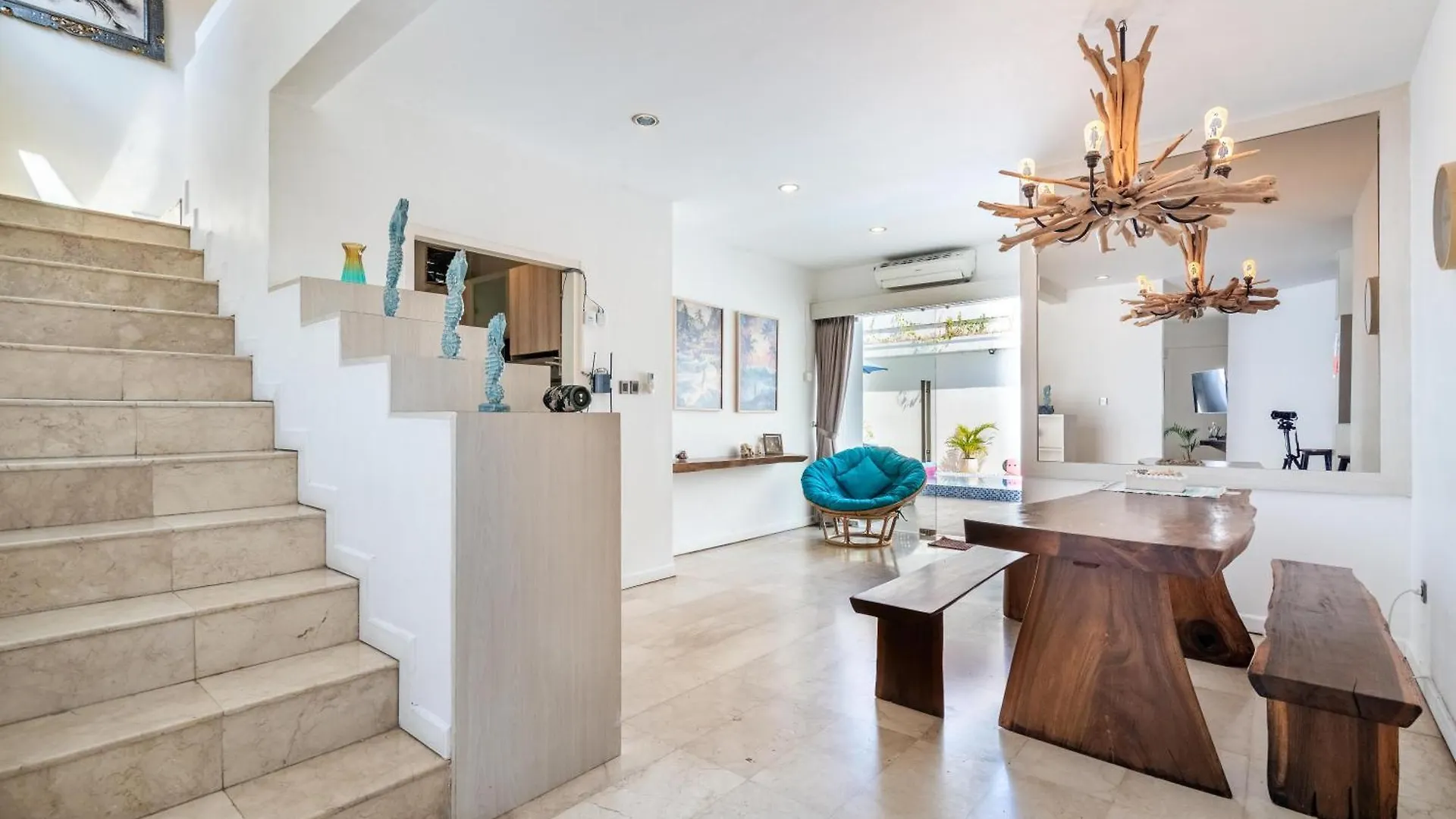 Master Suite In Pool Villa -Ideal For Entertaining Seminyak Habitación en casa particular