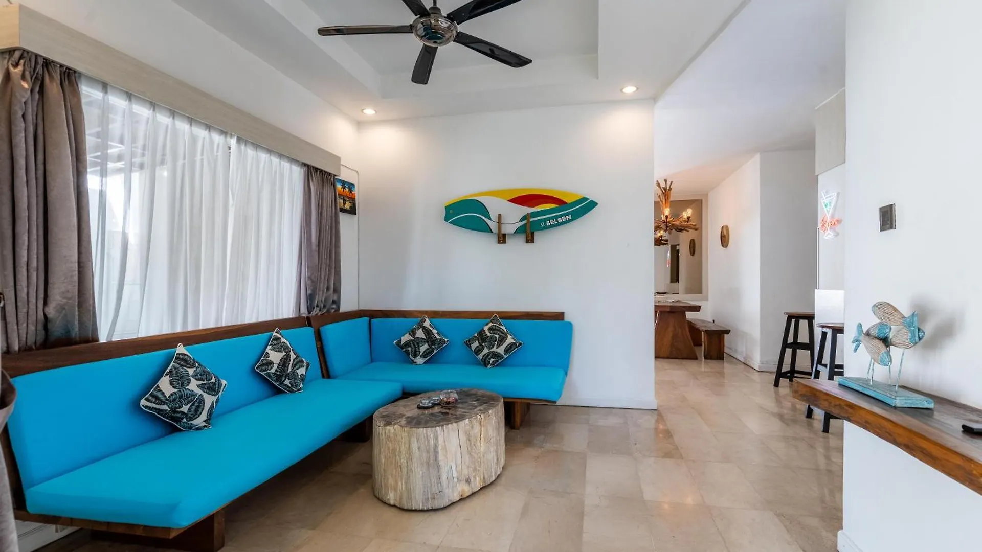 Master Suite In Pool Villa -Ideal For Entertaining Seminyak